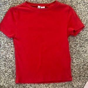 H&M plain red tee